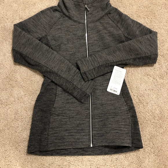 lululemon athletica | Tops | Lululemon 